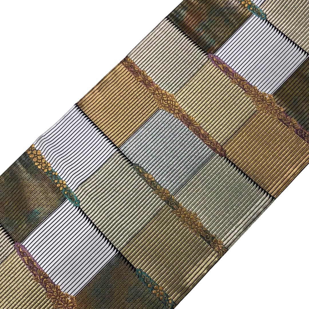 袋帯 秘宝鎧段文 ガード加工 金銀糸 O-5764 - メルカリ