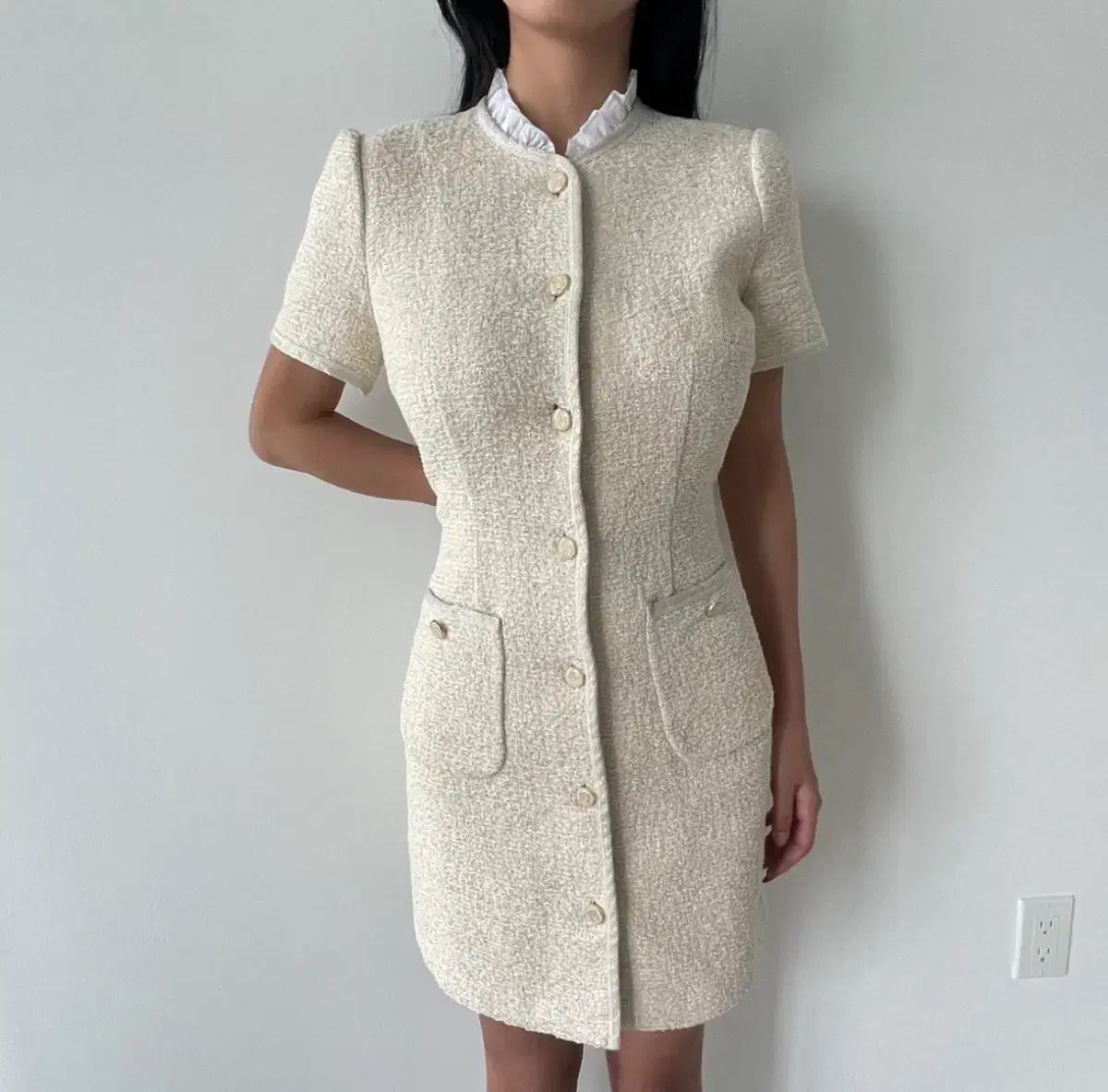 サンドロ SANDRO ツイード ゴールド サナ ONE PIECE 36 - メルカリ