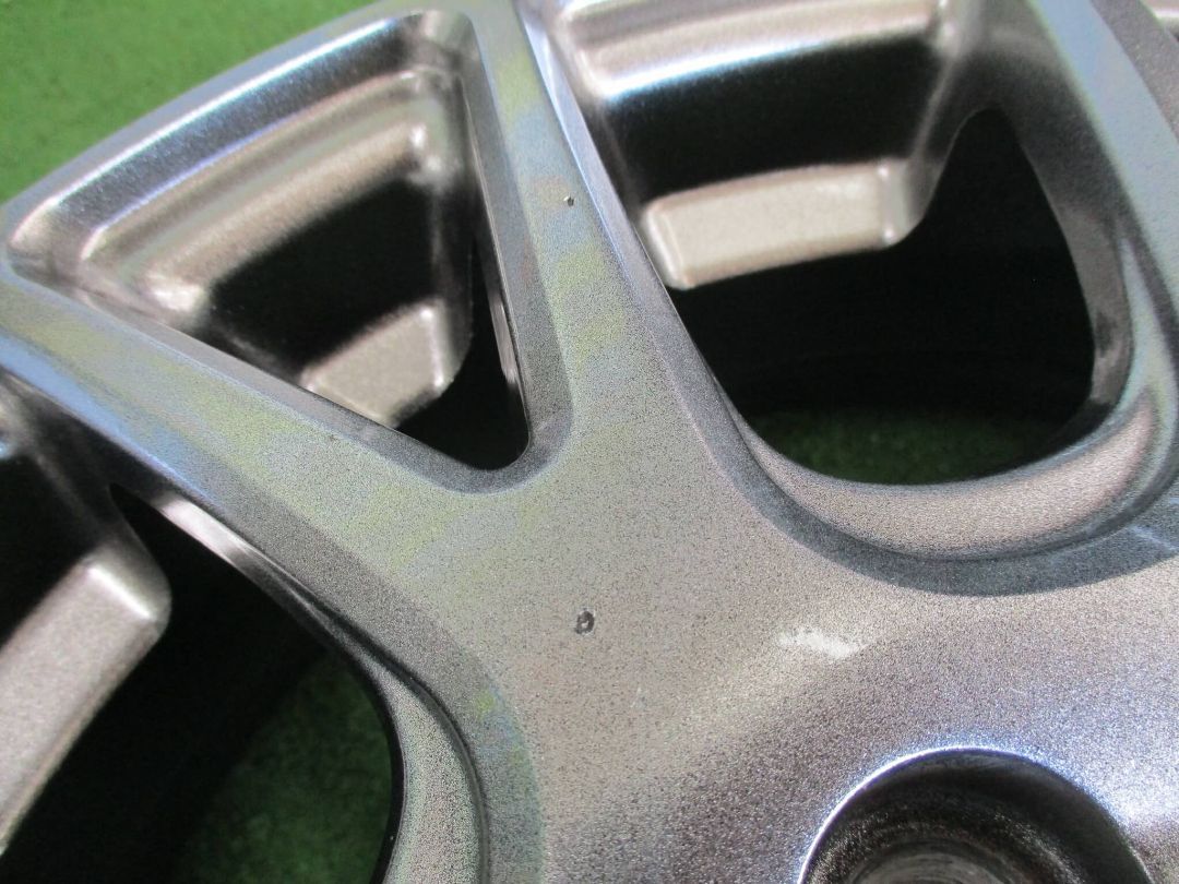 ヴェルサンディ 4