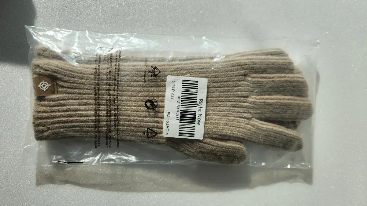 19，000円 ニット手袋 新品 レディース 冬 質良し