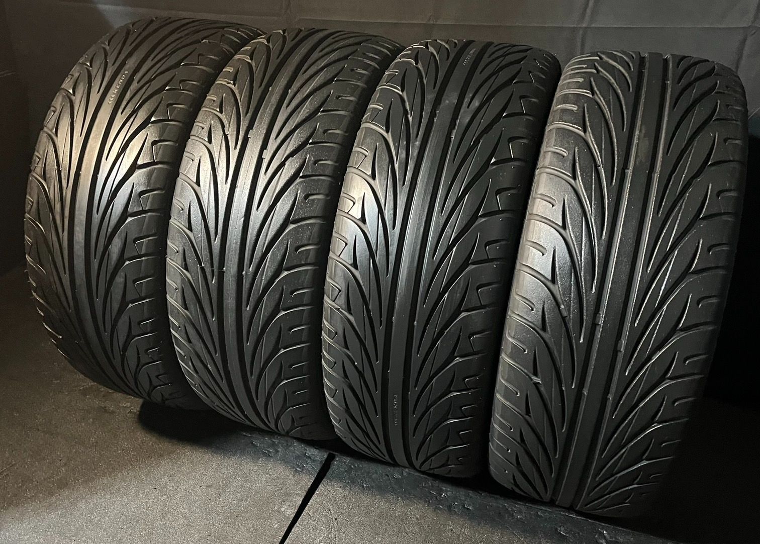 製 約8～9 5分山 ケンダ KENDA RADIAL KAISER 215 45 R 17 4本 h_813