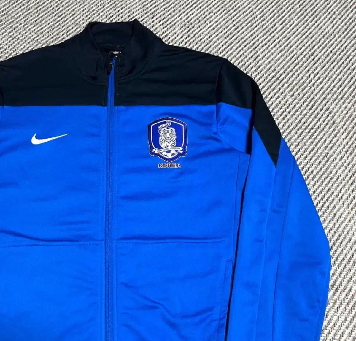 NIKE 韓国国家代表 サッカー チーム トラック ジャケット (表示サイズS 