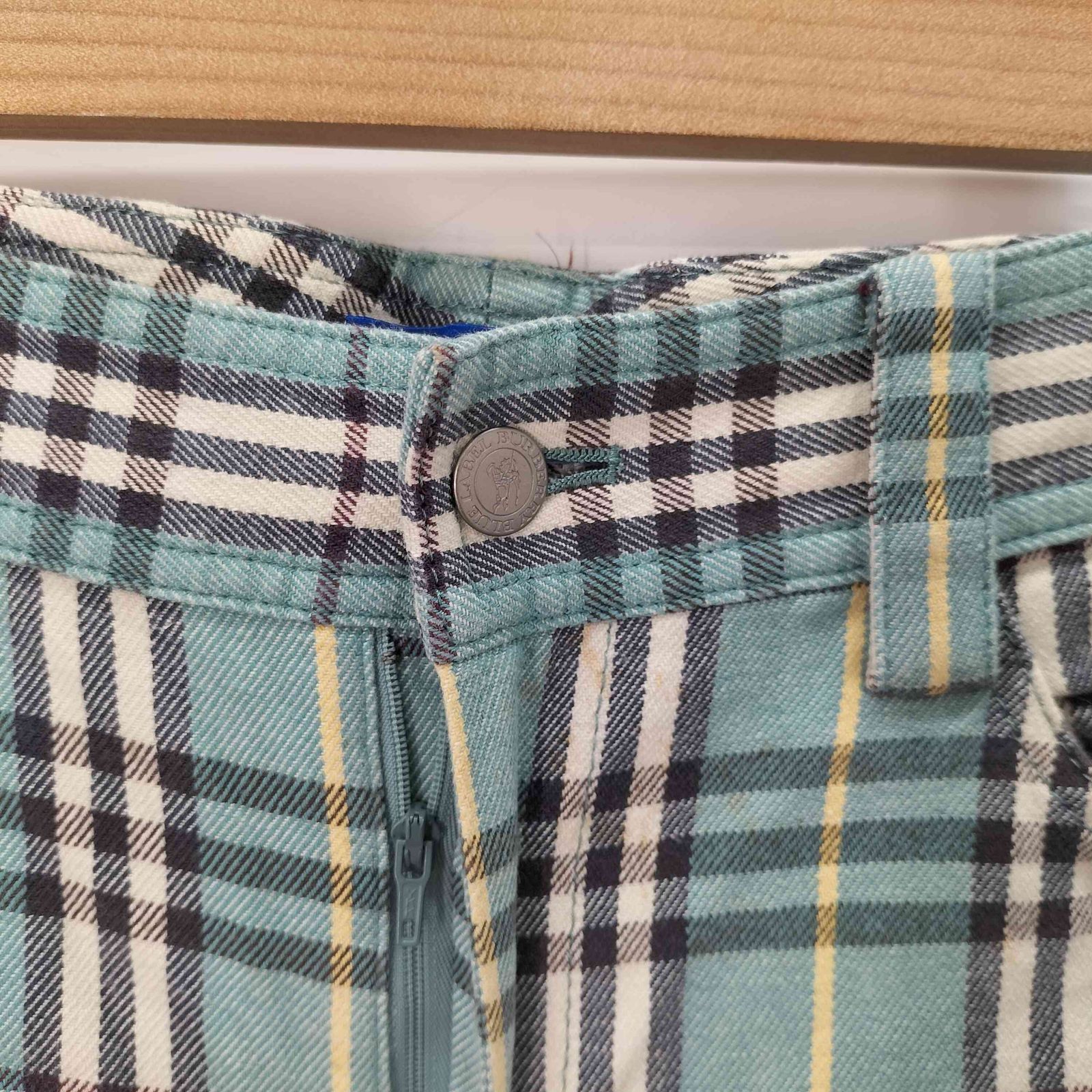 BURBERRY BLUE LABEL(バーバリーブルーレーベル) チェック柄 ストレート パンツ レディース  34【中古】【ブランド古着バズストア】 バーバリーブルーレーベル BURBERRY BLUE LABEL チェック柄 ストレート