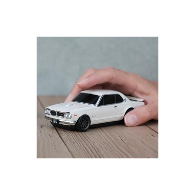 ホワイト 通称ハコスカ