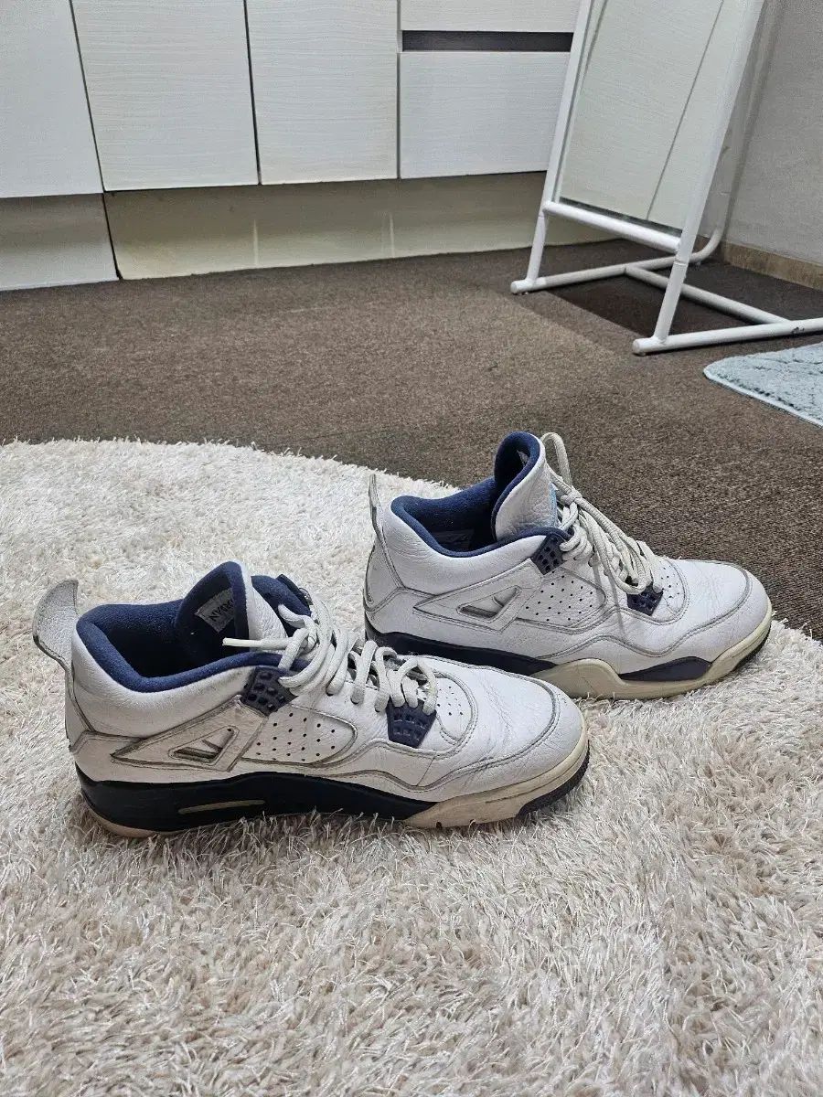 ナイキ エア ジョーダン 4 レトロ Columbia コロンビア 2015