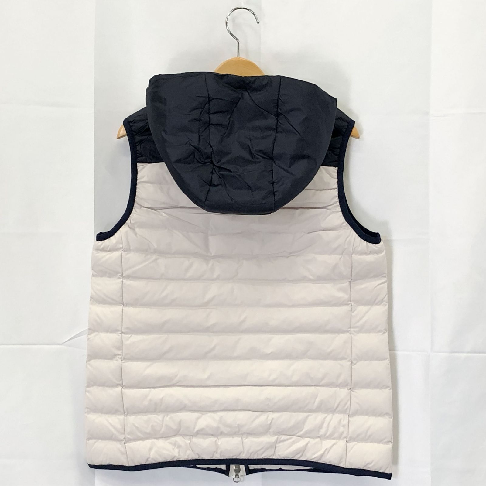 タグ付き! アンパスィ｜レディース｜Ｍサイズ｜エナジーコクーン中綿ベスト｜ベージュ系｜古着ゴルフウェア