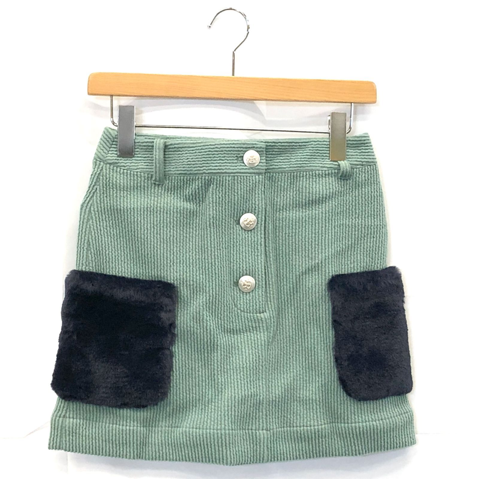 ! アンパスィ レディース Ｓサイズ ニットコーディロイスカート グリーン系 古着ゴルフウェア