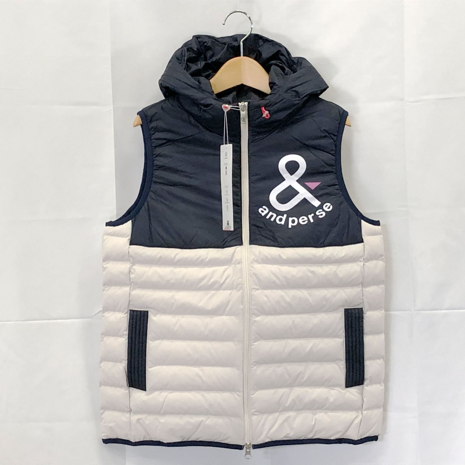 ! アンパスィ レディース Ｌサイズ エナジーコクーン中綿ベスト ベージュ系 古着ゴルフウェア