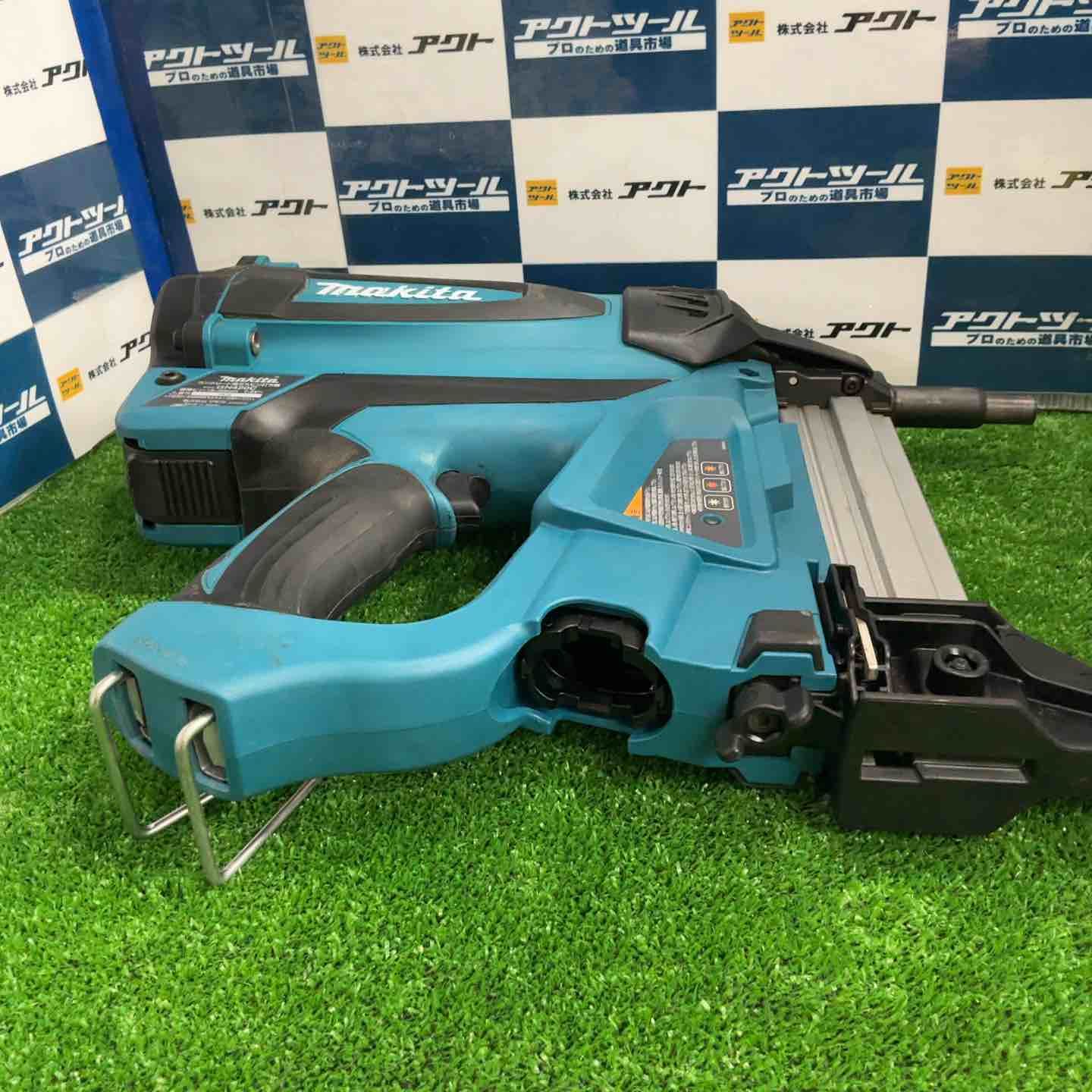  マキタ makita コードレスコンクリート用ガスピン打ち機 GN 420 C 釘打機 エアーツール