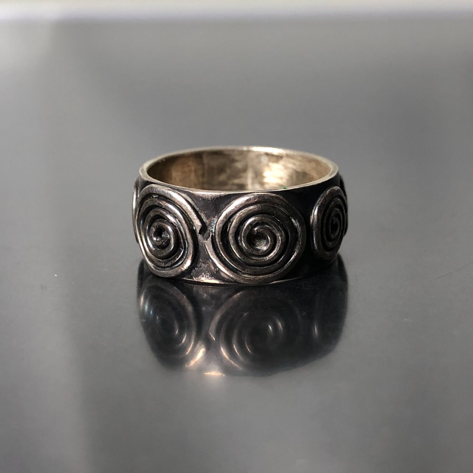 シルバー 渦巻き模様 リング 渦巻き 指輪の通販