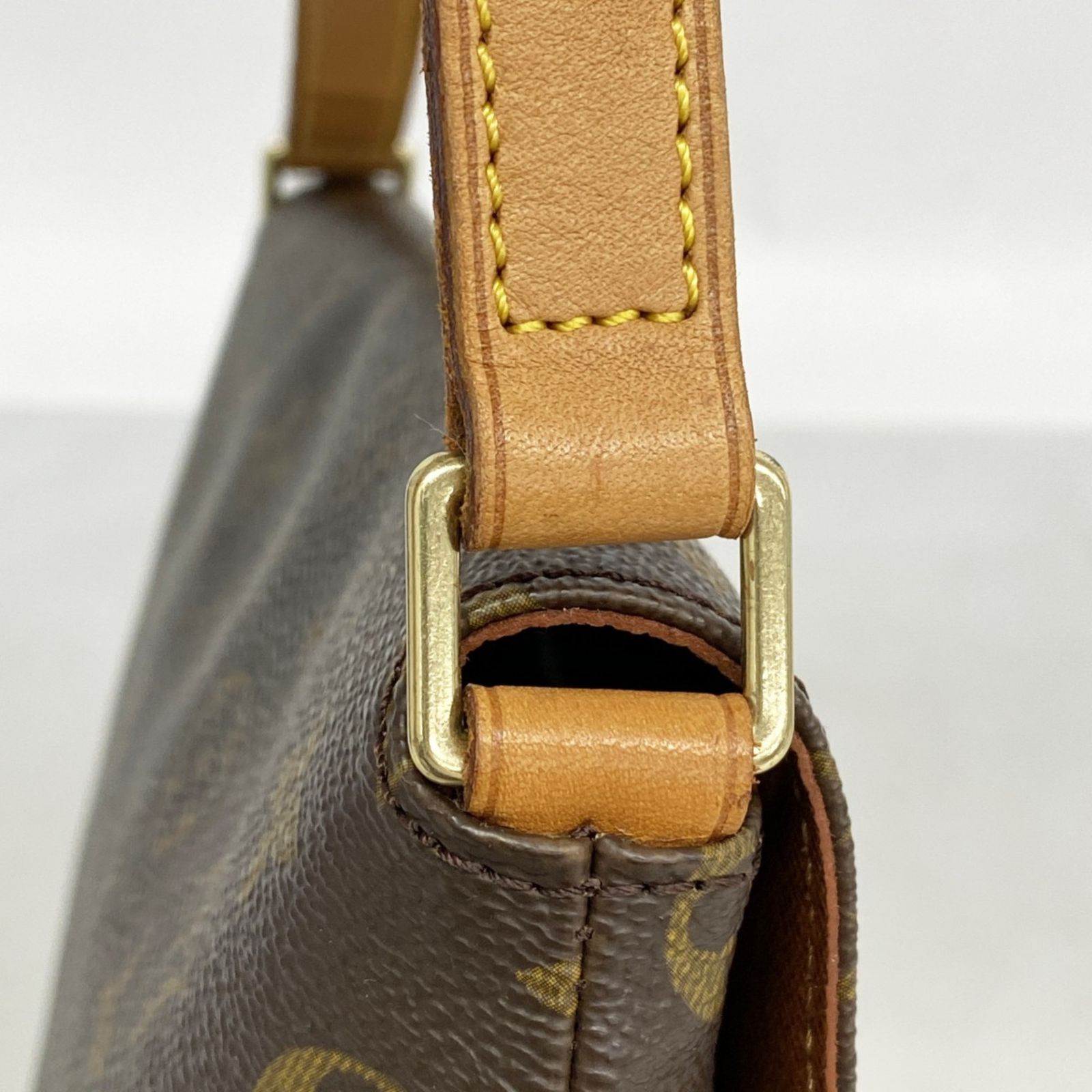 ルイ・ヴィトン(Louis Vuitton) ルイ・ヴィトン ショルダーバッグ