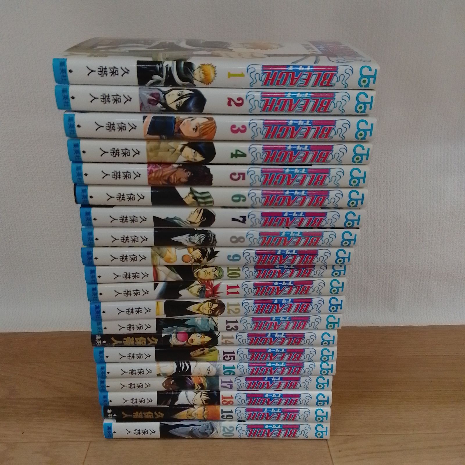 ☆【未開封2冊】BLEACH ブリーチ 1~74巻 全巻＋関連書籍3冊 計77冊