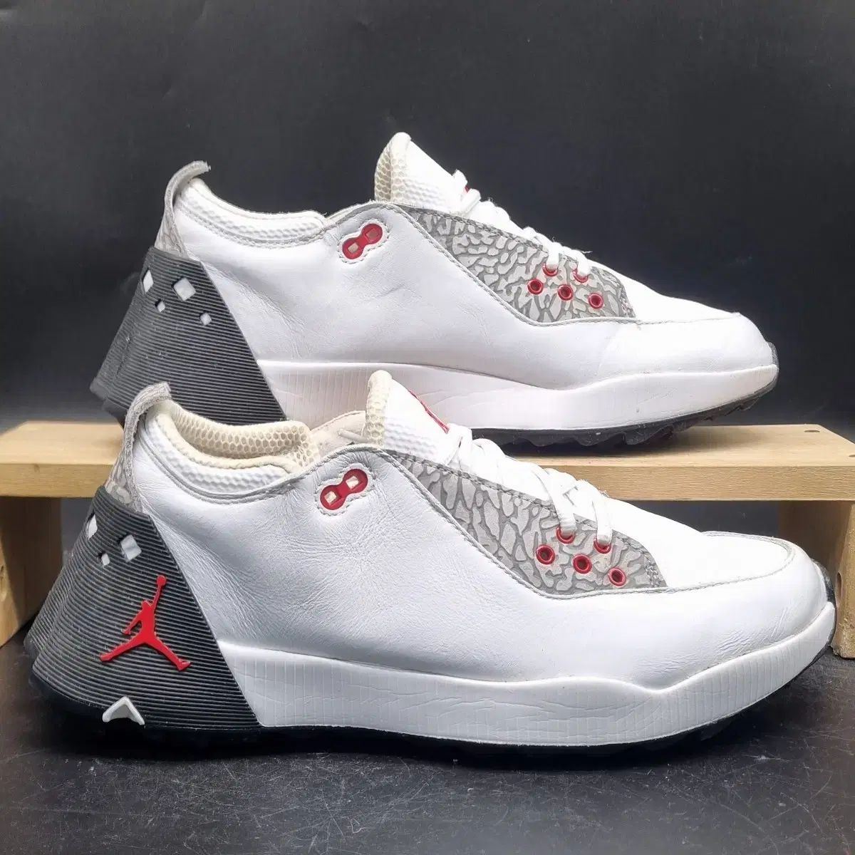 NIKE(ナイキ) ジョーダン adg2 メンズゴルフシューズ 275 - メルカリ