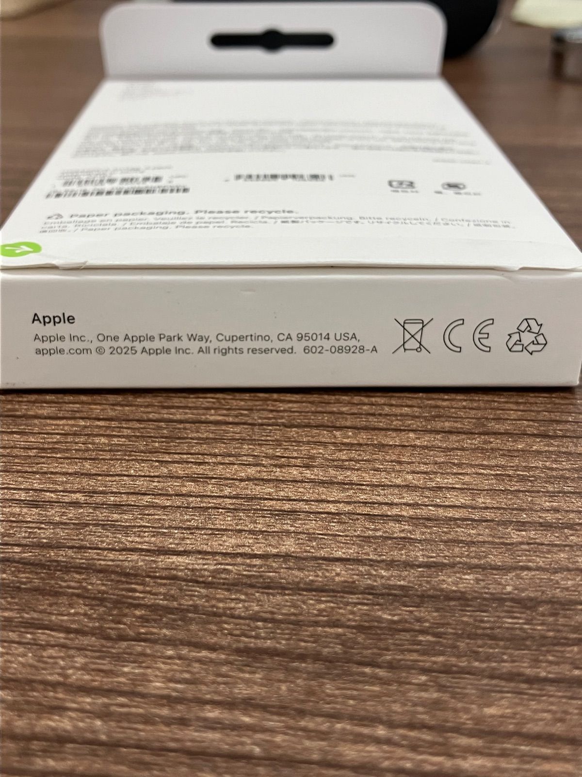 Apple AirTag 本体 入り その他 Apple Watchアクセサリー スマートウォッチ ウェアラブル