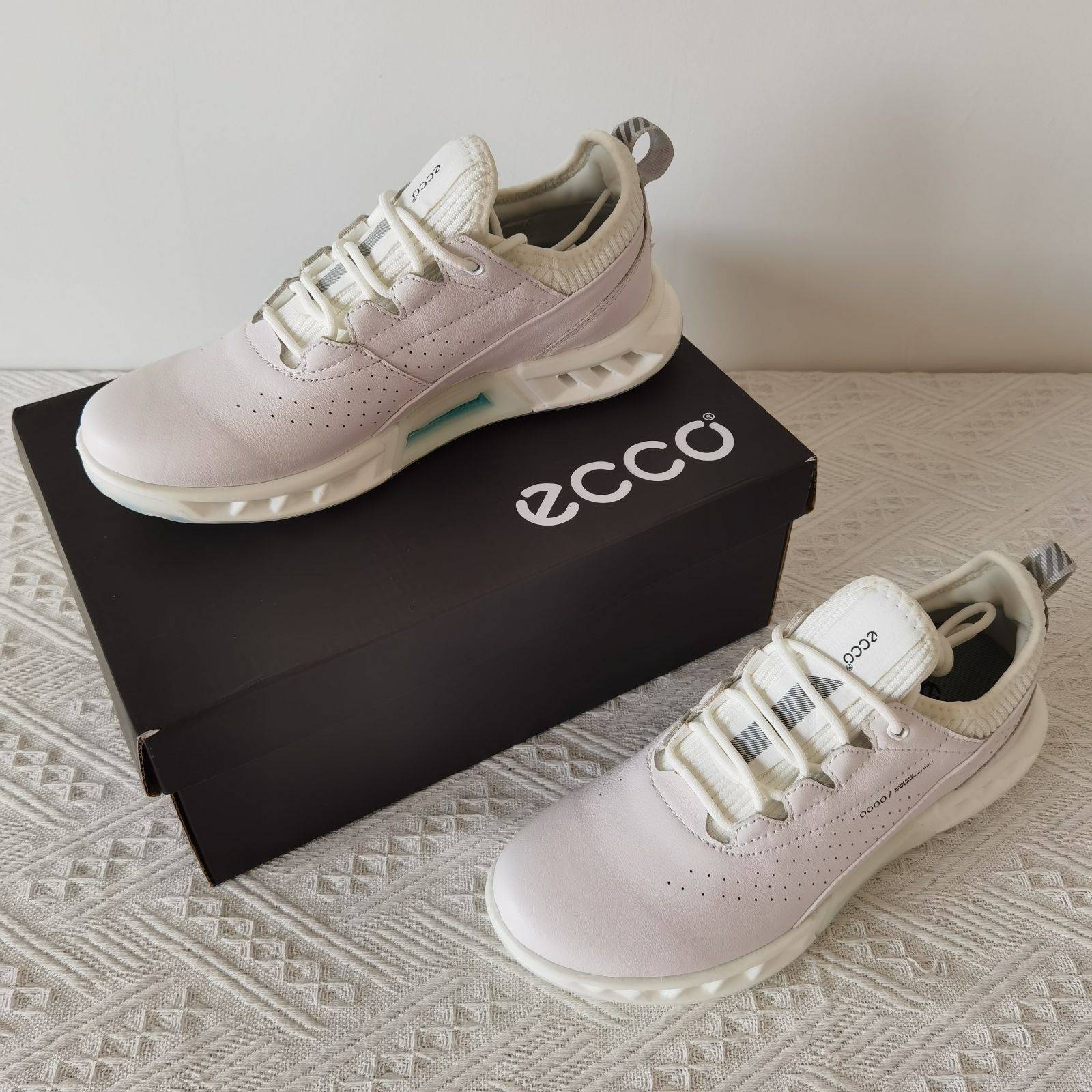 ECCO WOMEN S GOLF S-THREE スニーカー ゴルフシューズ スポーツ レディース パウダーホワイト EU 35-39