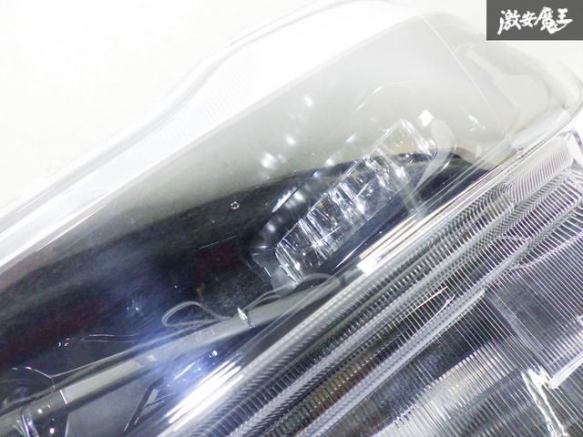 ストア出品/点灯OK】ホンダ純正 DG5 WR-V WRV LED ヘッドライト ヘッド