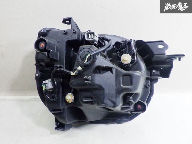 ストア出品】ダイハツ純正 LA550S LA560S ミラトコット LED ヘッド