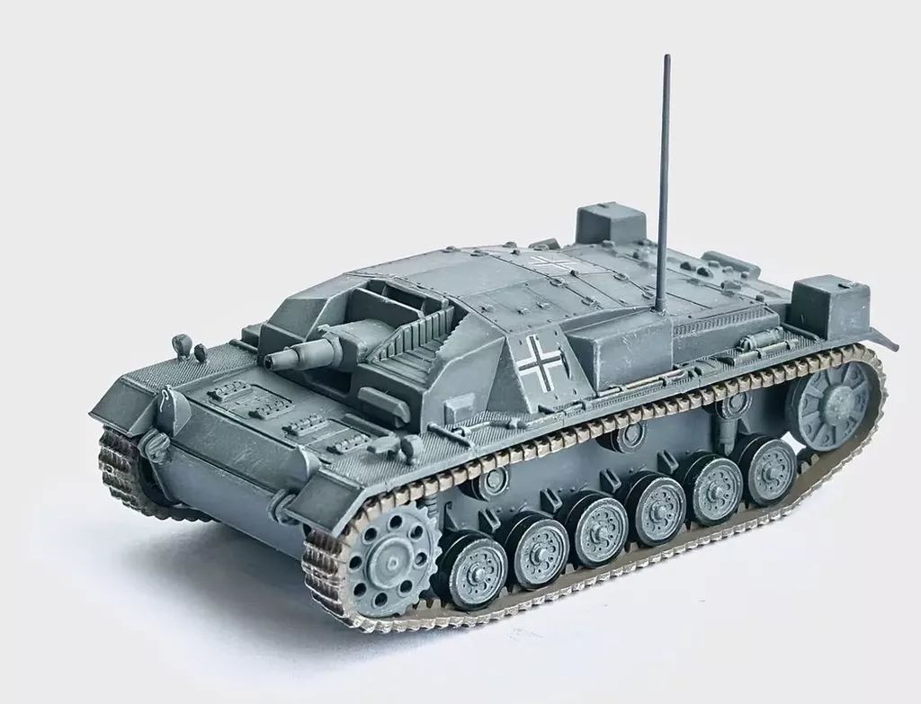 中古】ミニカー 1/72 WW.II ドイツ軍 III号突撃砲 A型 第1SS装甲師団