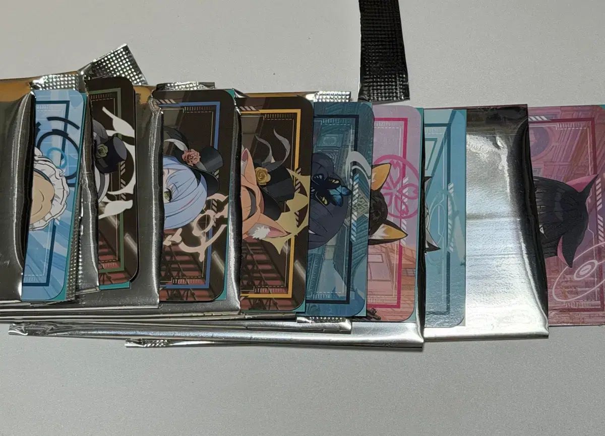 Blue Archive(ブルーアーカイブ・ブルアカ) 4周年 記念 ARカード 8種