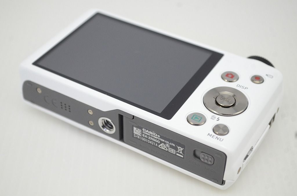 CASIO EXILIM EX-ZR500 ホワイト　訳あり 美品 CASIO カシオ HIGH SPEED EXILIM EX-ZR500 コンパクトデジタル