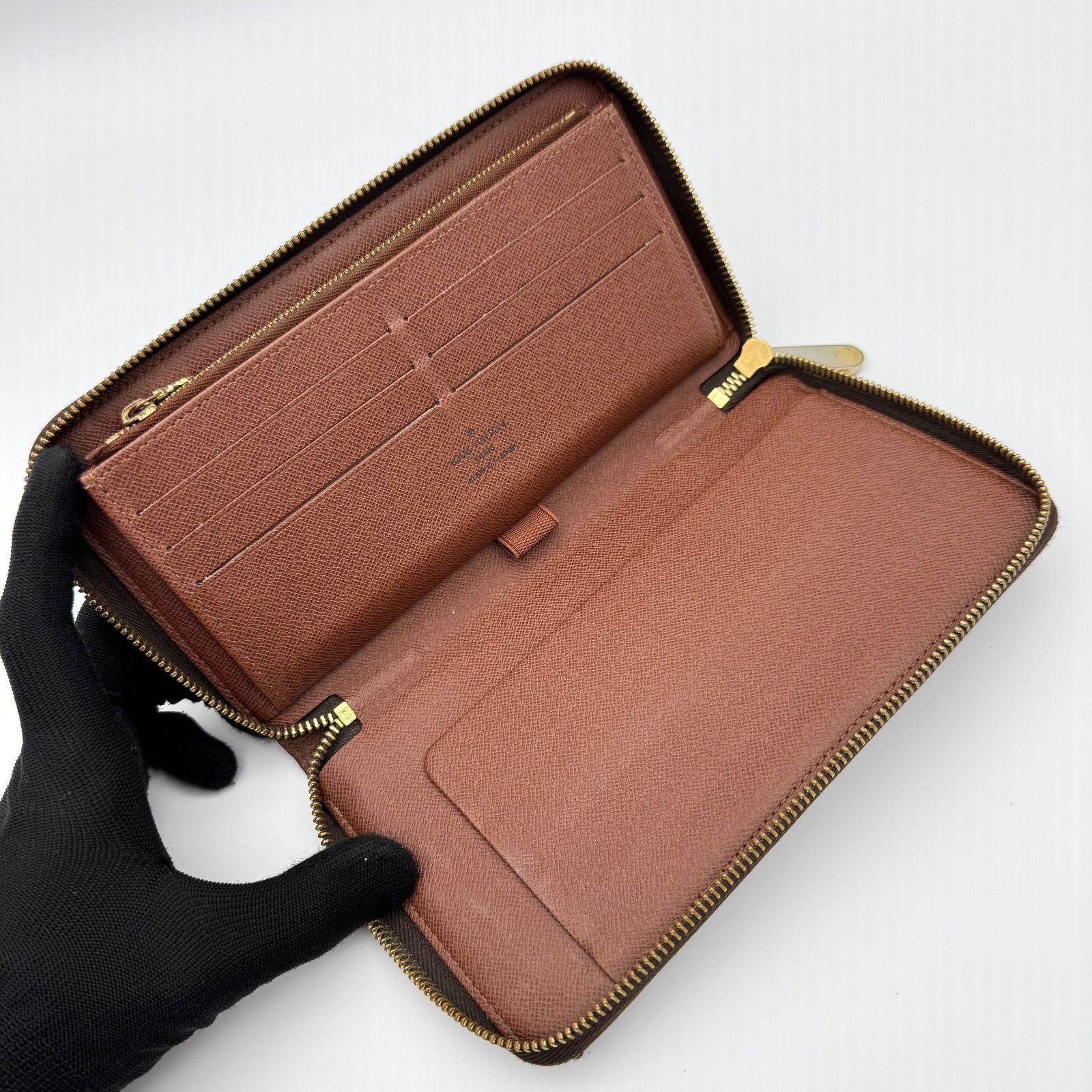 ルイヴィトン LOUIS VUITTON 長財布 ジッピーオーガナイザー ラウンド