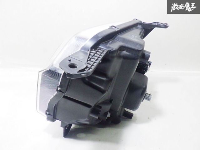 N-WGN⁄Nワゴン JH3⁄JH4 LED 純正 右ヘッドライト⁄右ヘッド
