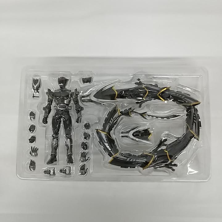 東店44-2634-2512】【店舗併売】S.H.Figuarts 仮面ライダーリュウガ