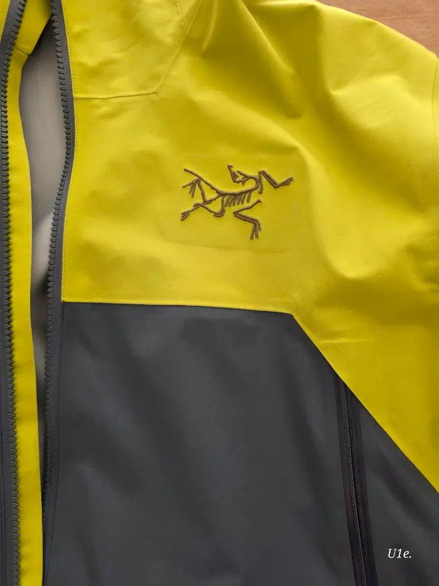 ARC TERYX ラッシュ ジャケット メンズ