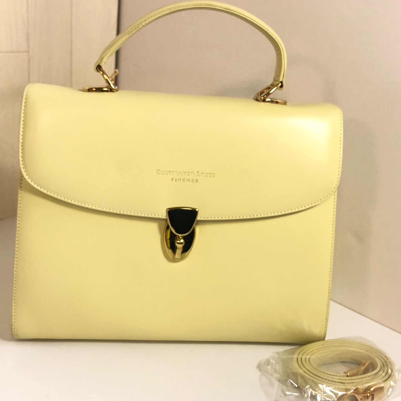 ジャンフランコロッティGIANFRANCO LOTTI レザー 2wayバッグ☆未使用 