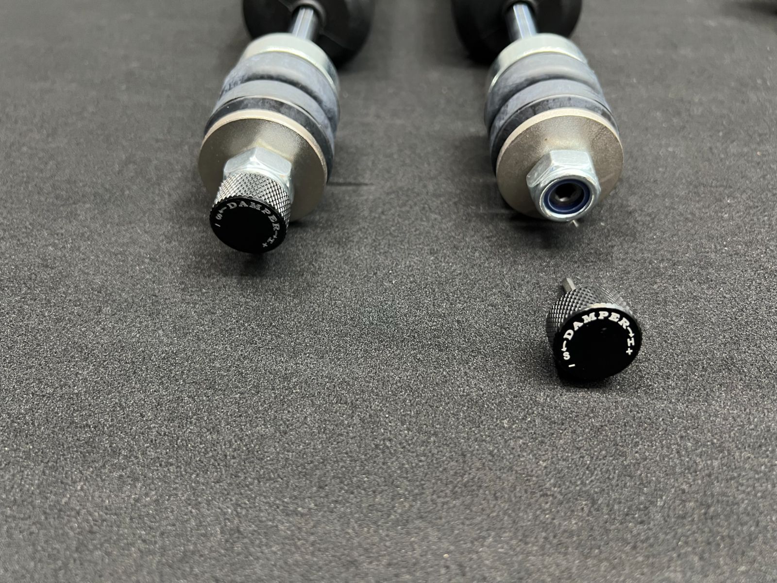 ☆新品☆送料無料！ トヨタ 30系 プリウス フロントピロアッパー