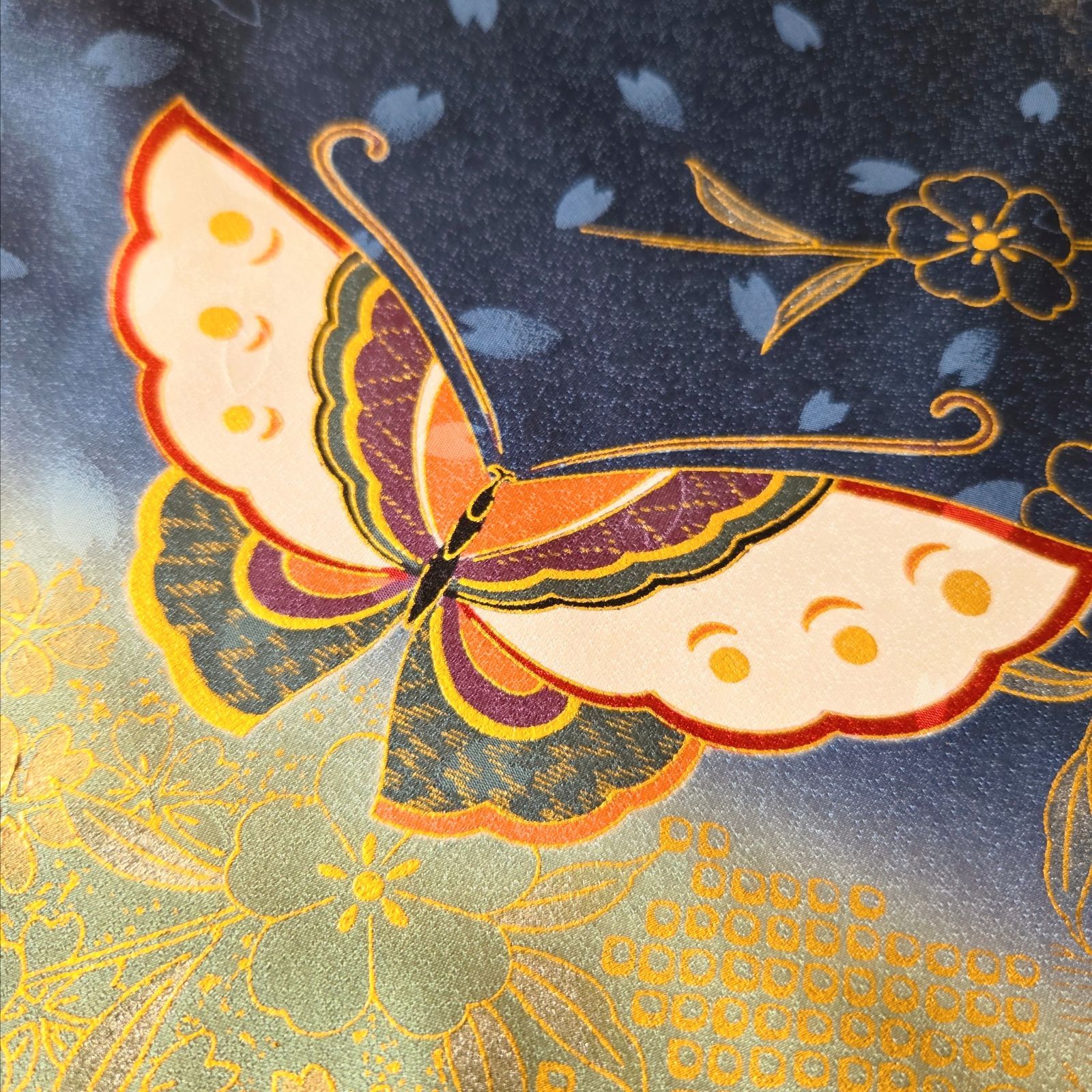 着物リメイク ストール ショール 振袖 ワンピース 青 金彩 蝶々 桜