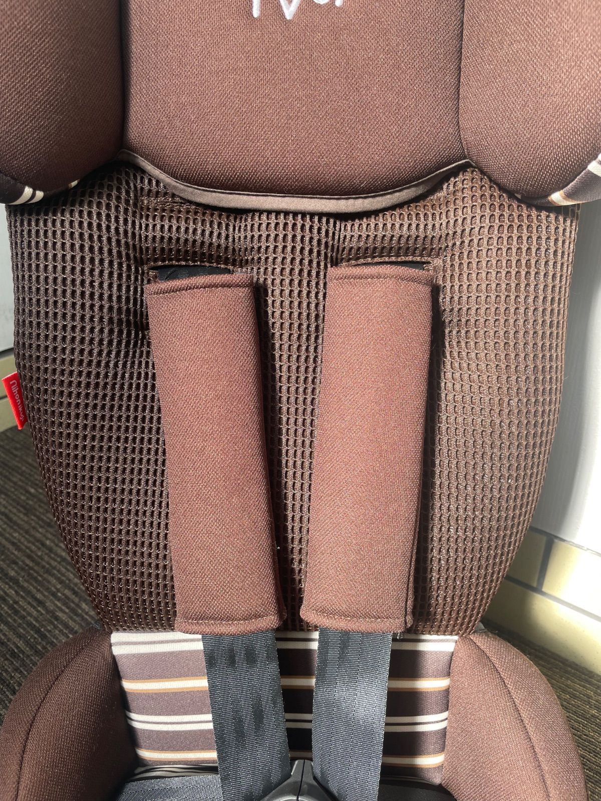 美品❗️ 日本育児 トラベルベストECプラス ブラウン ジュニアシート