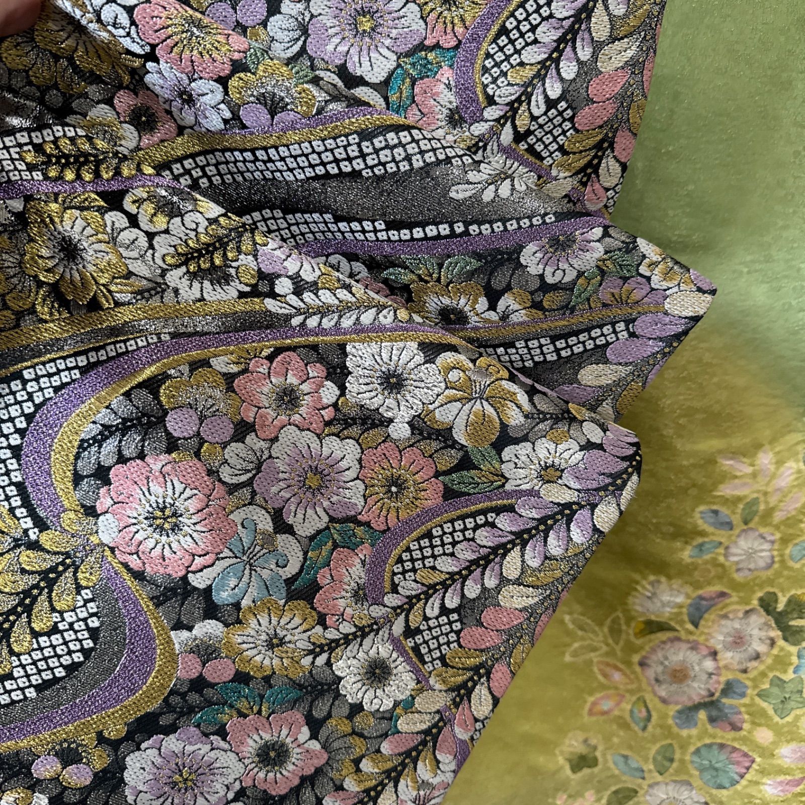 早い者勝ち❗️最安値中❗️お仕立て上り高級振袖　辻ヶ花　絞り　正絹　長襦袢サービス 早い者勝ち❗️最安値中❗️お仕立て上り高級振袖 正絹 美品