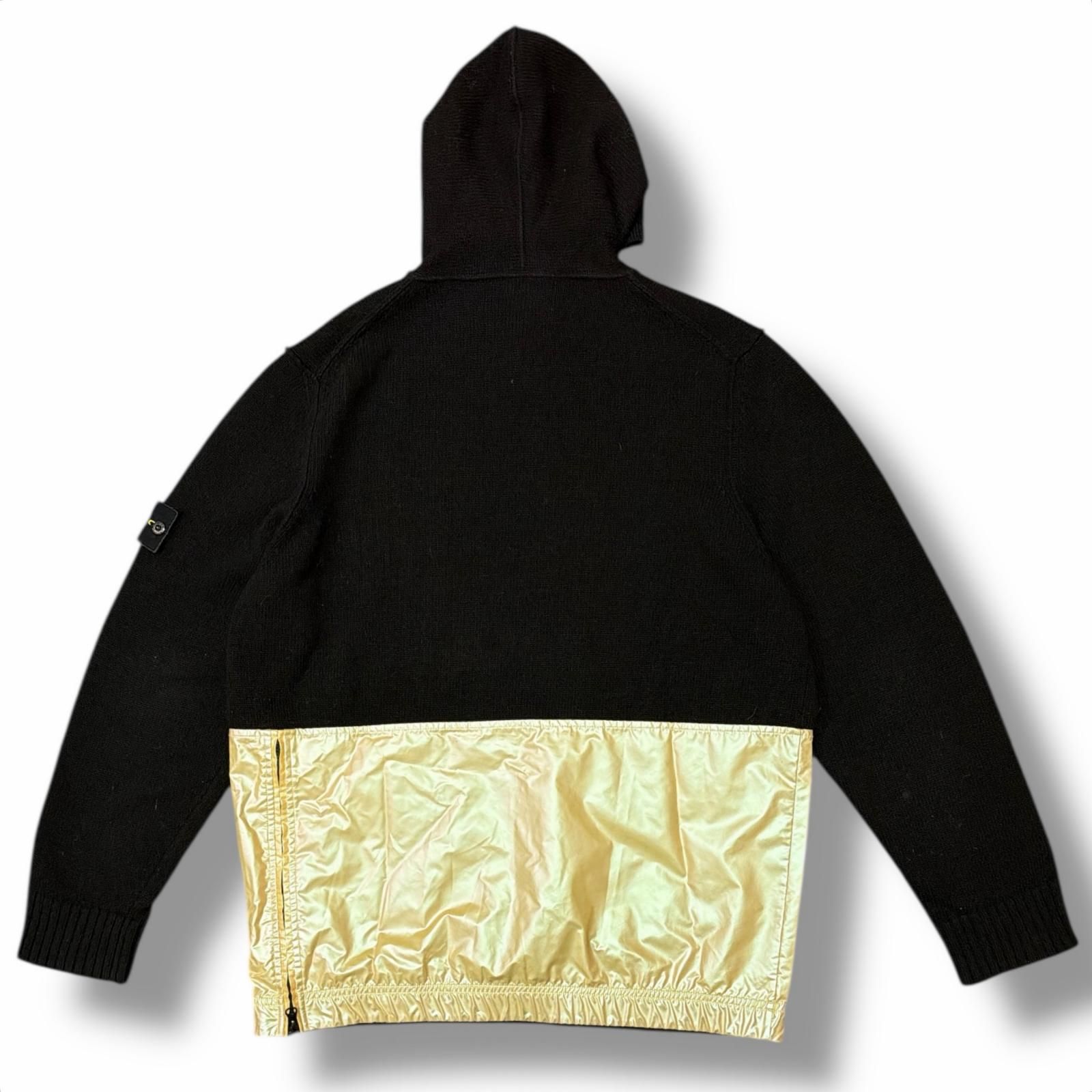 国内正規 STONE ISLAND Iridescent Knit Hoodie ラムウールニット