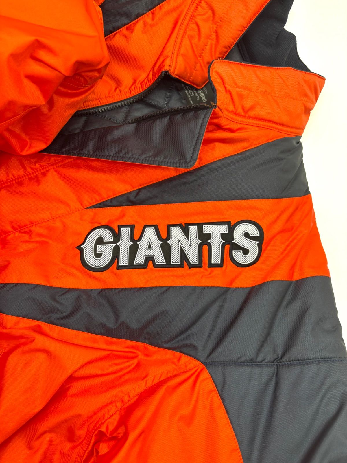 読売ジャイアンツ GIANTS 中綿ジャケット ブルゾン ASICS製 × JUNKO