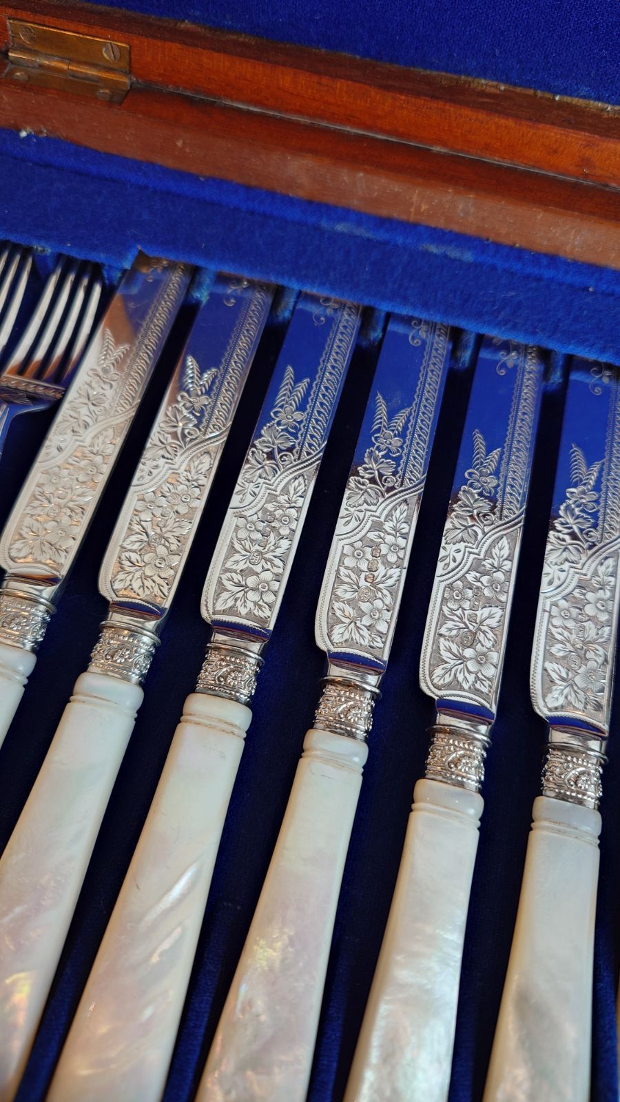 白蝶貝カトラリーセット 純銀製 フラワーモチーフ イギリス アンティーク