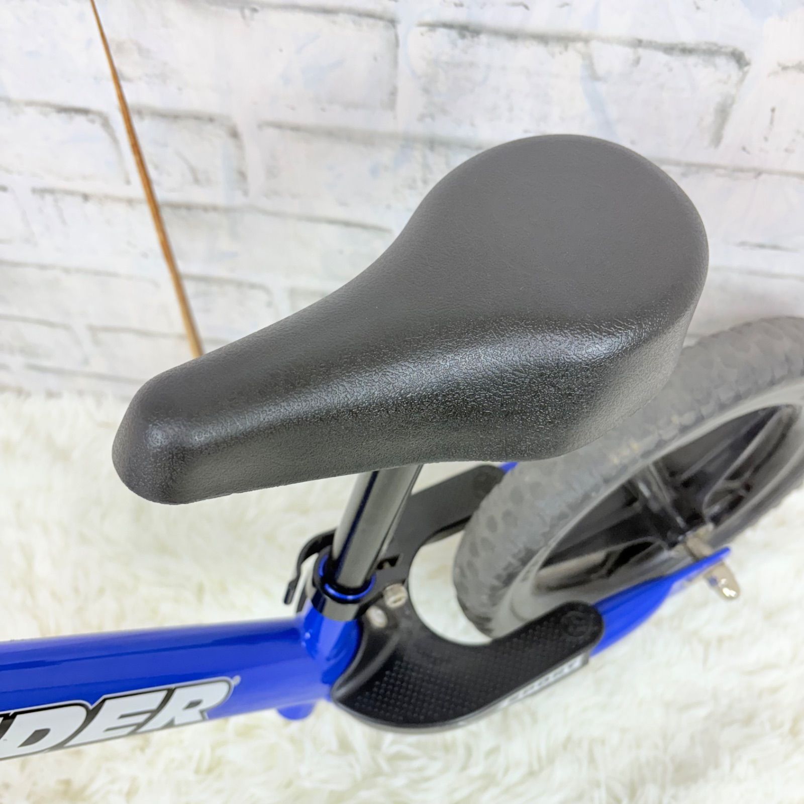 ストライダー STRIDER バランスバイク SPORT ブルーカラー 12インチ