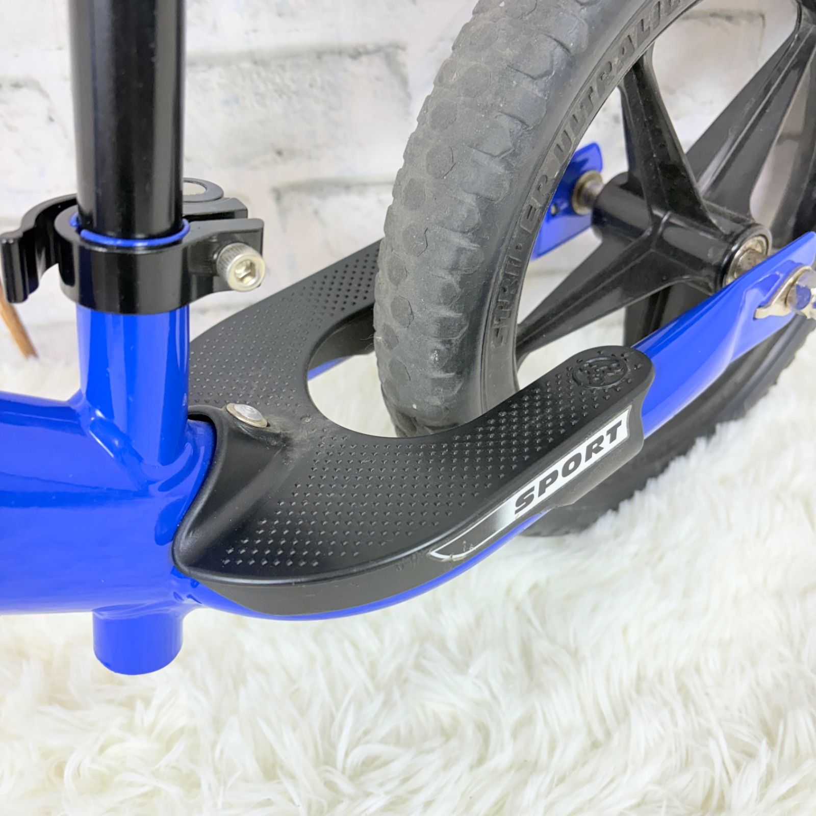 ストライダー STRIDER バランスバイク SPORT ブルーカラー 12インチ