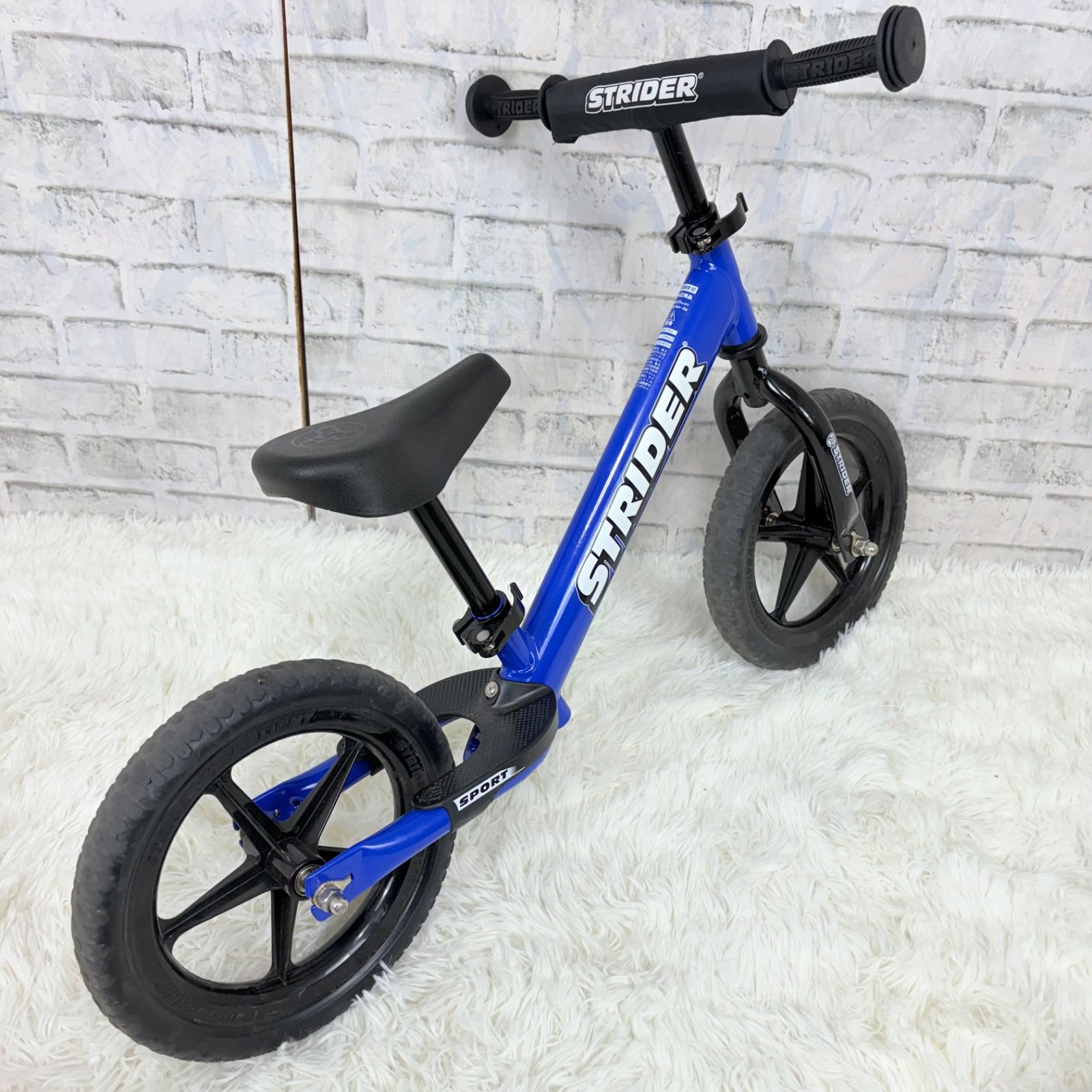 ストライダー STRIDER バランスバイク SPORT ブルーカラー 12インチ