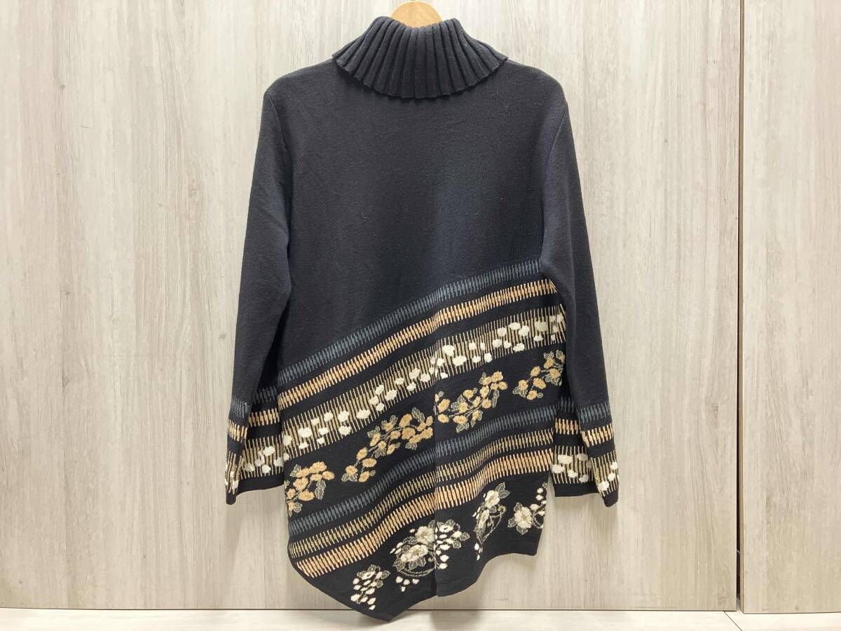 イッセイミヤケ PLEATS PLEASE ニット 黒 ブラック 花柄 - メルカリ