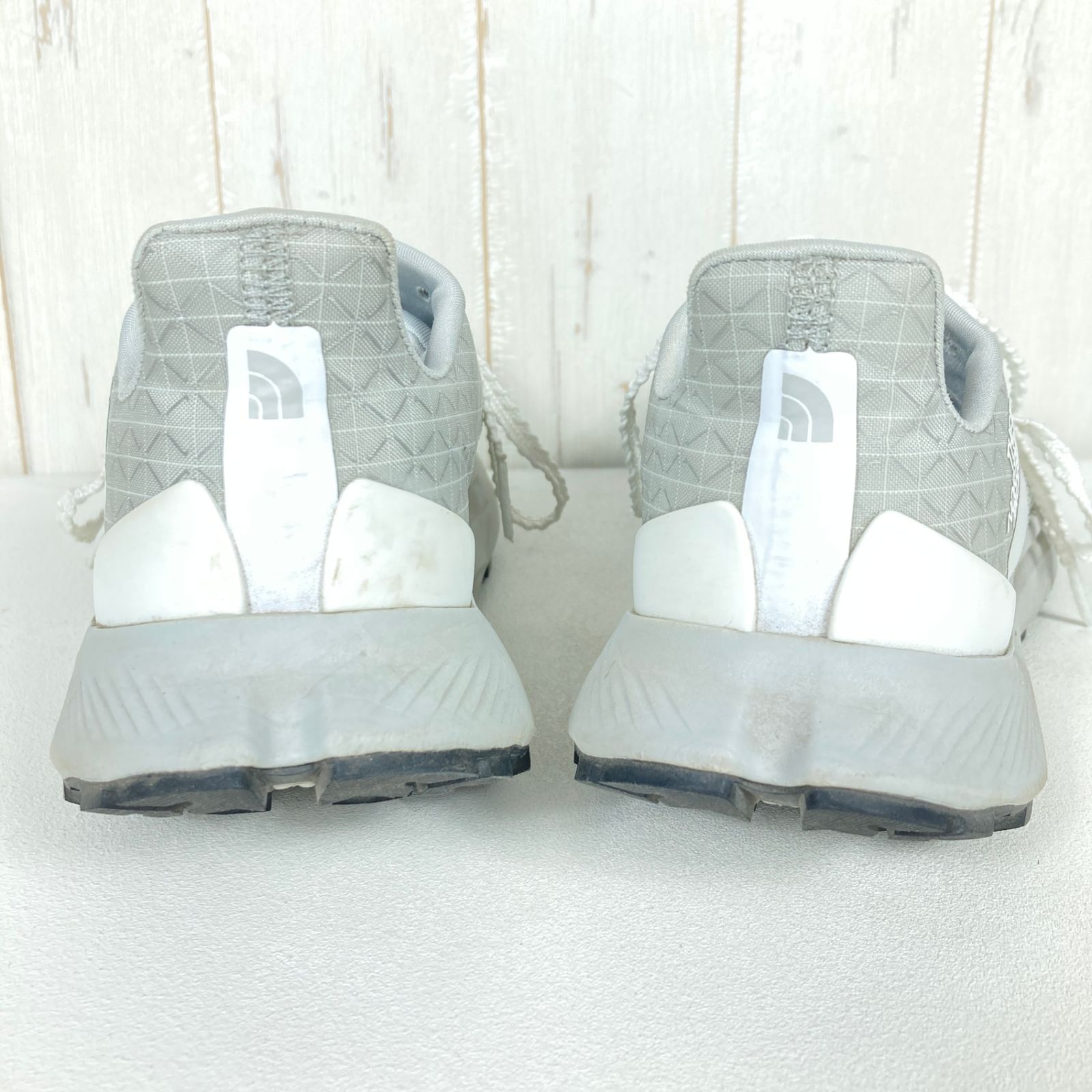 Women s 24.5 cm グレー系 The North Face ザ ノースフェイス ベクティブ インフィニティ 2 VECTIV Infinite ティングレー×TNFブラック フットウェア トレイルランニングシューズ z 00054