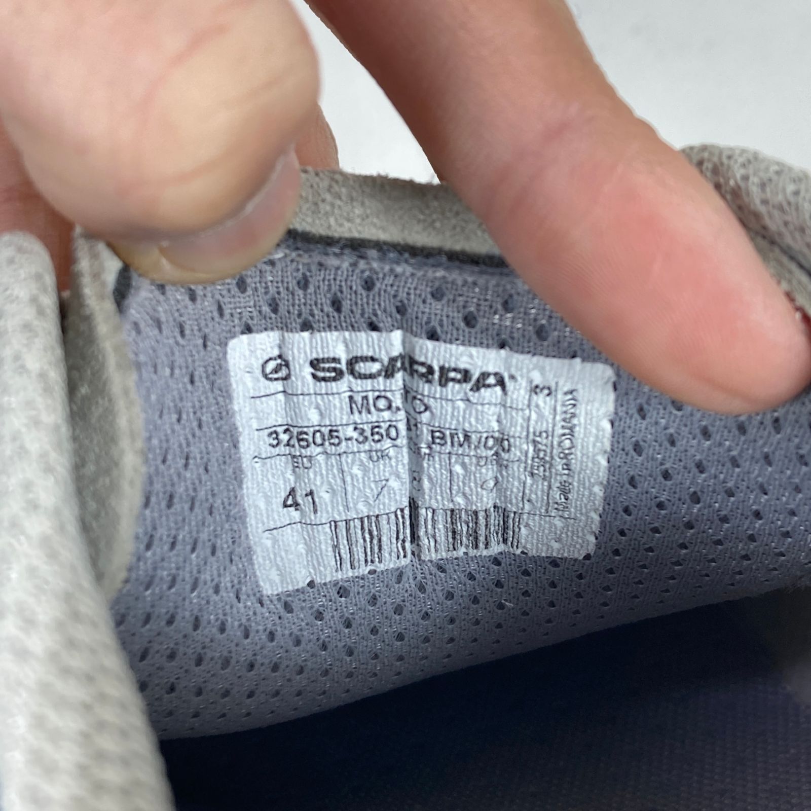 アプローチシューズ z