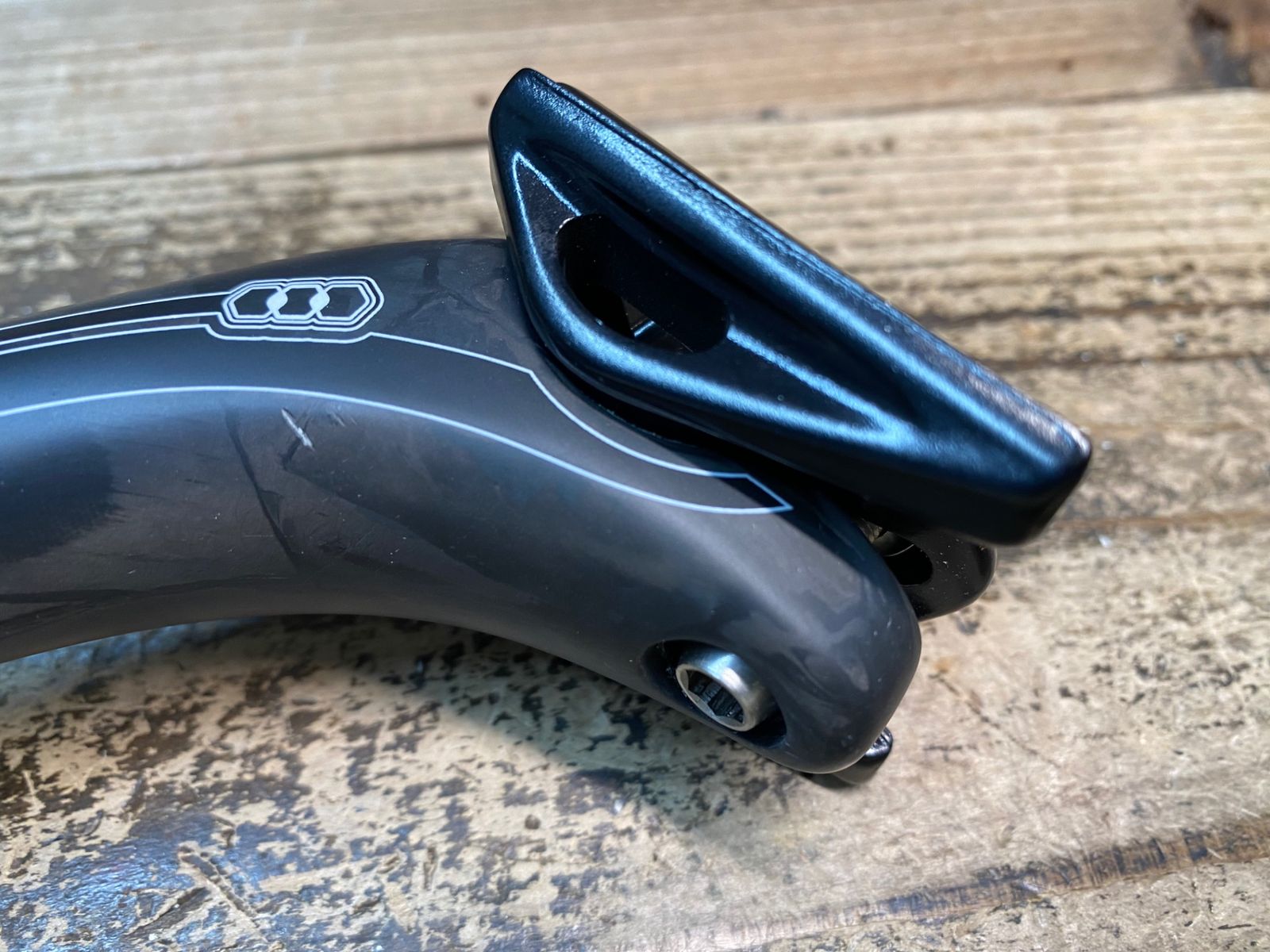 JP411 メリダ MERIDA カーボン シートポスト CARBON SEAT POST Φ27.2