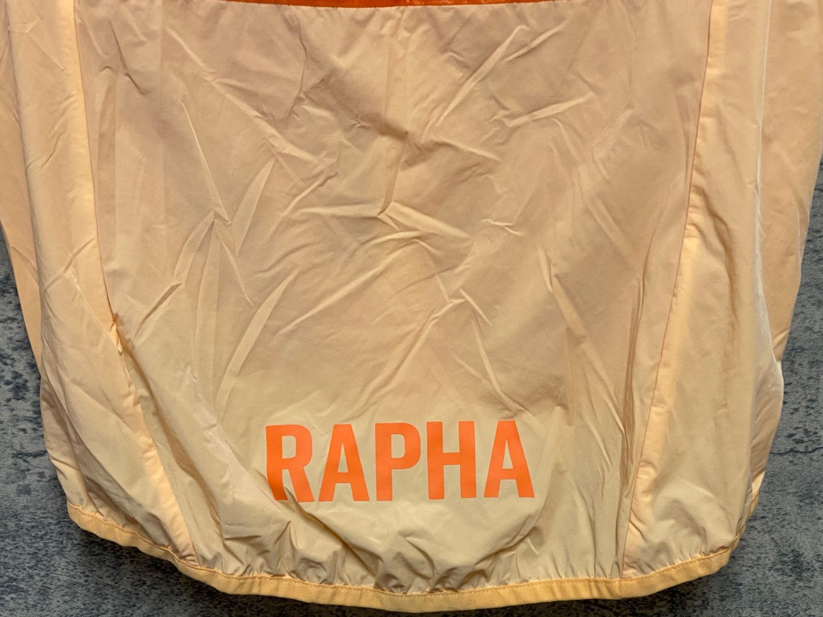 JQ366 ラファ Rapha PRO TEAM INSULATED GILET ジレ サイクルベスト
