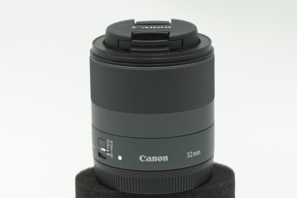 Canon キヤノン 単焦点レンズ EF M 32 mm F 1 4 STM ミラーレス一眼対応 ブラック 全長56 5