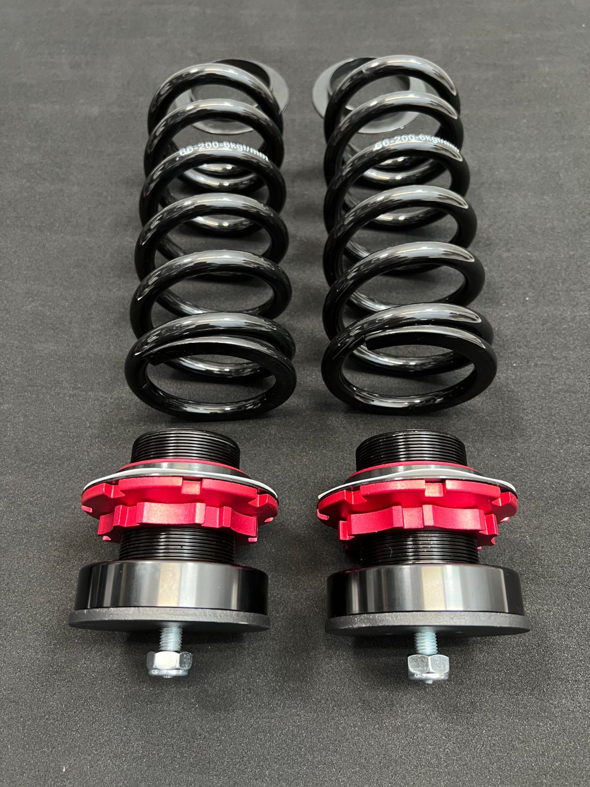 新品☆送料無料 50 プリウス ZVW50 減衰力36段調整式 フルタップ車高調 ☆新品☆送料無料！ トヨタ 50系 プリウス 減衰力36段調整式