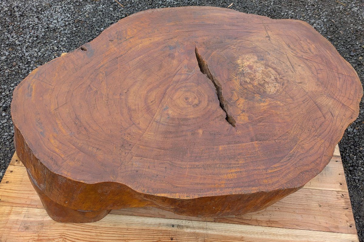 鹿児島発 木製テーブルです 外寸109 80 高さ26㎝です かなり重さあります 厚み約16㎝