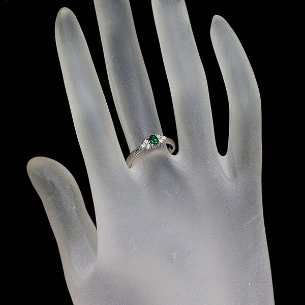 Pt900 グリーン ガーネット ダイヤモンド リング D0.12ct - メルカリ
