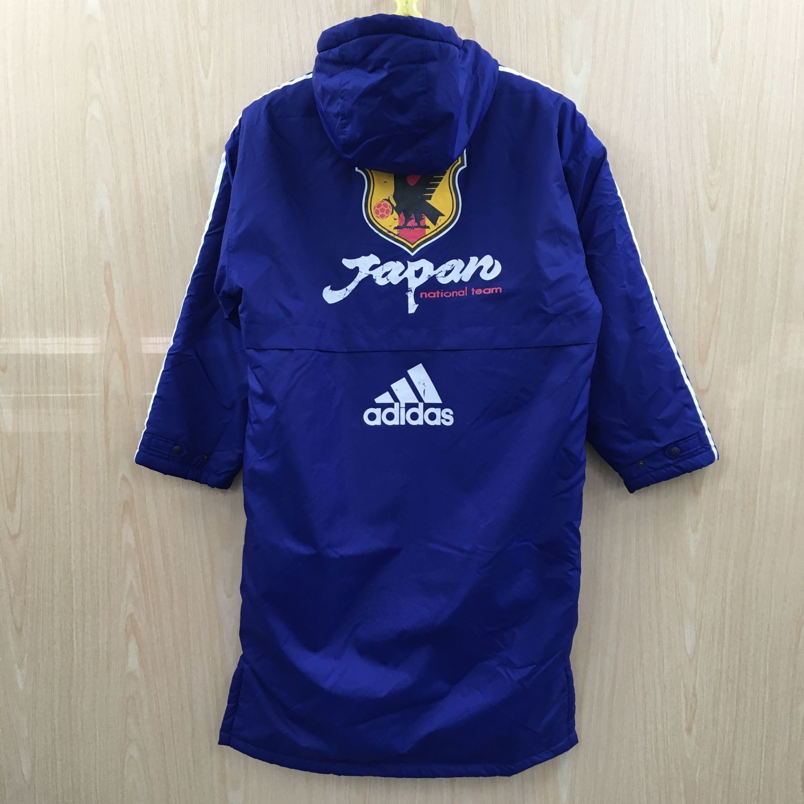 アディダス 日本代表裏ボアベンチコート F1203C13 - メルカリ