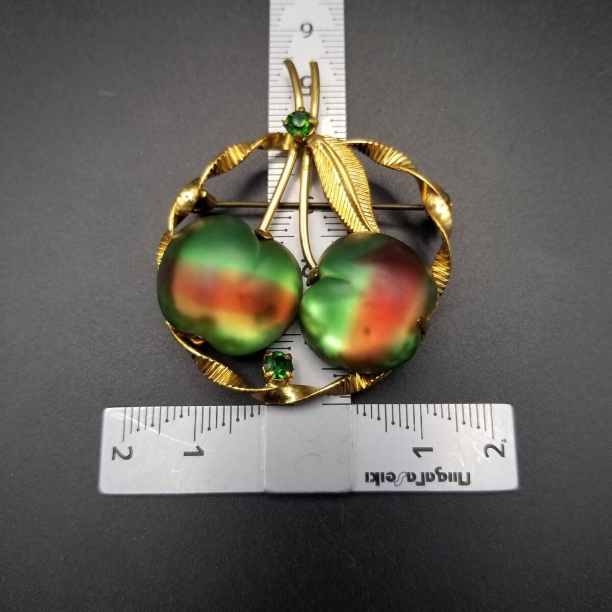 40'-60's オーストリア ヴィンテージ 摺りガラス 緑のさくらんぼ